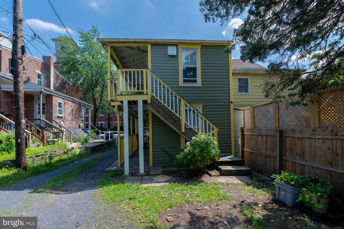 151 Chestnut St Property Photo 30