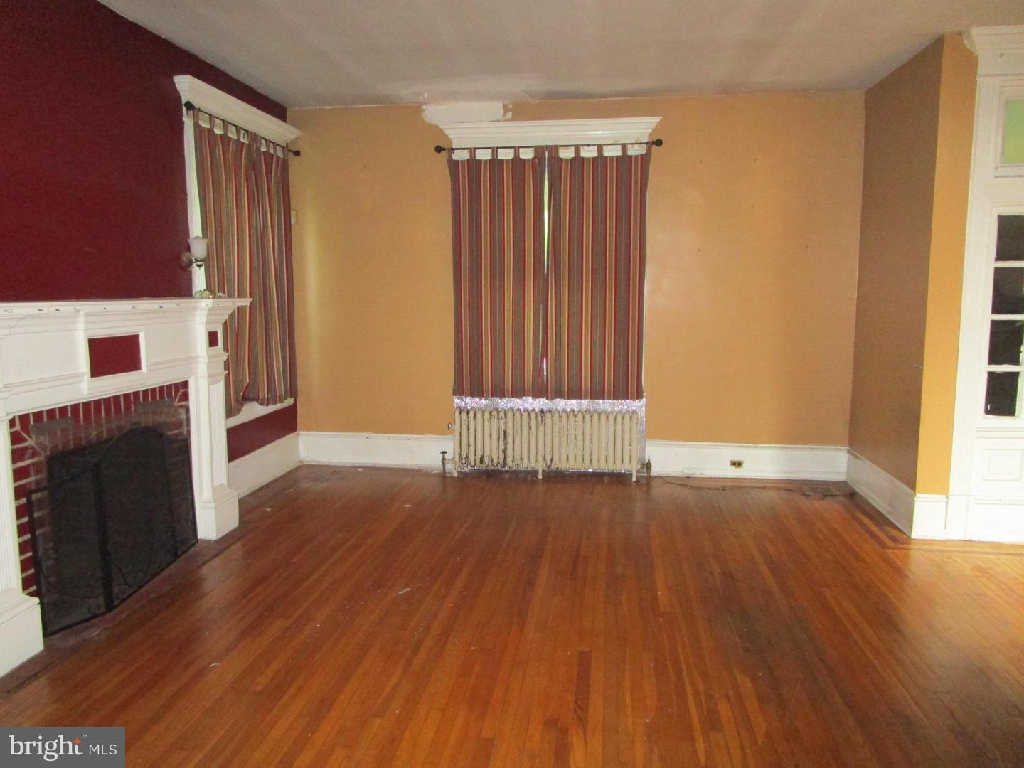 1326 Markley St Property Photo 9