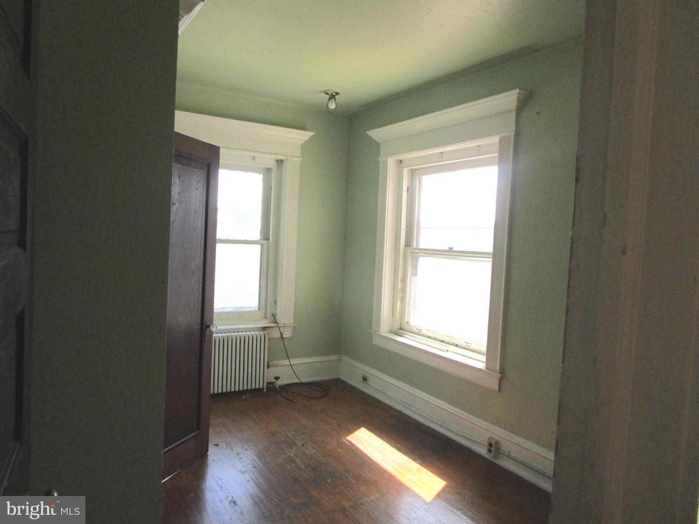 1326 Markley St Property Photo 21