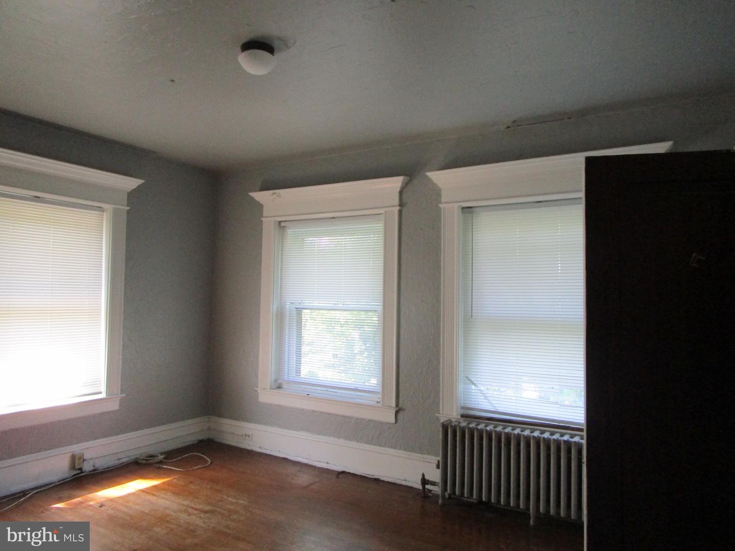 1326 Markley St Property Photo 23