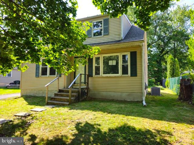 1575 Washington Ave Property Photo 1