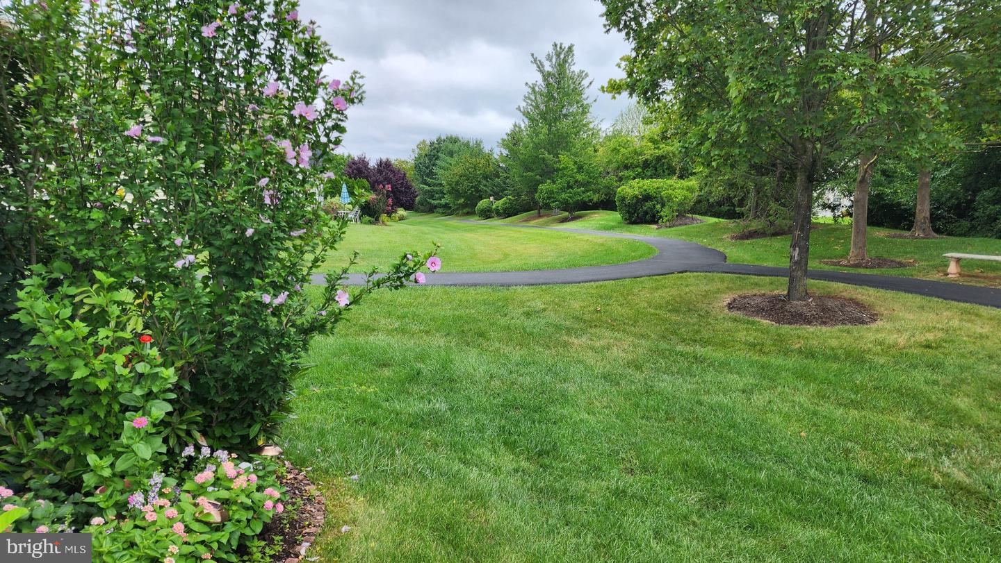 730 Twining Way Property Photo 40