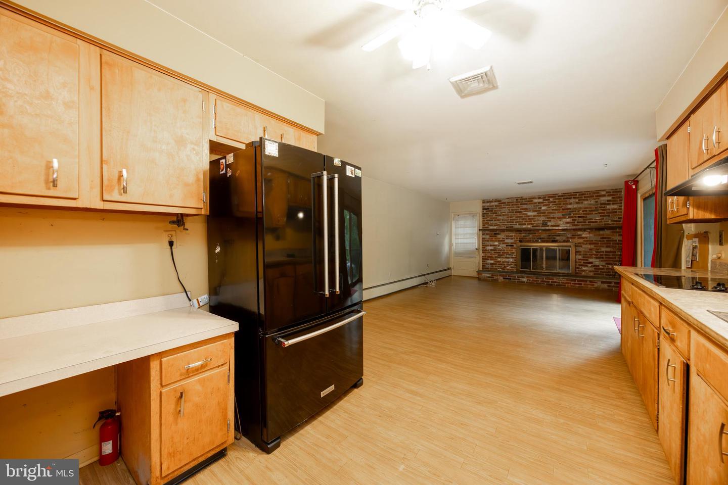 971 Stevens Ln Property Photo 18