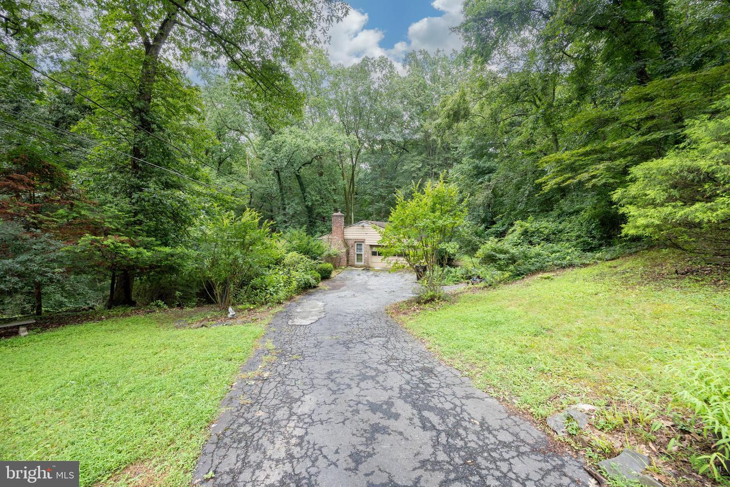 971 Stevens Ln Property Photo 38