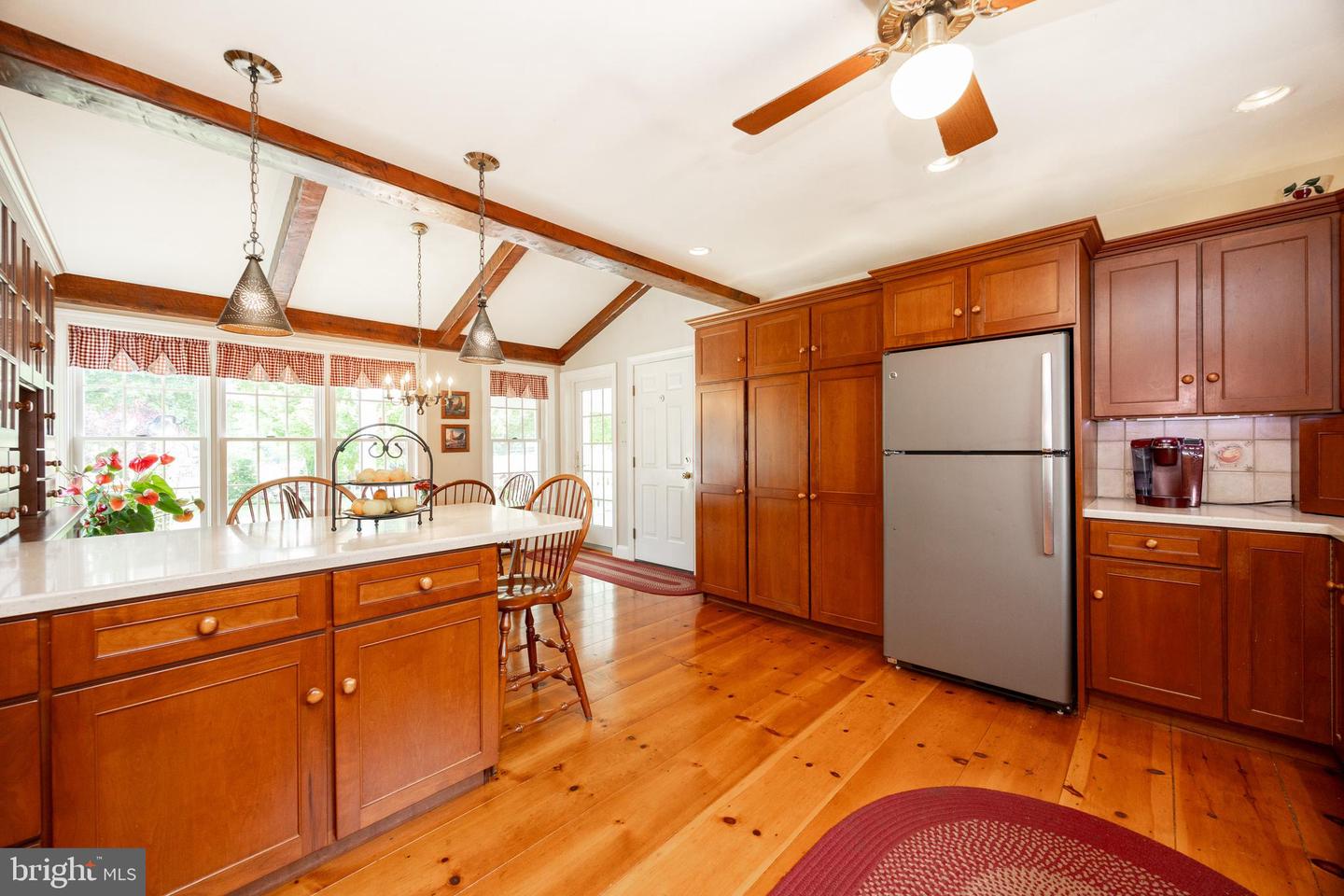 741 Cowpath Rd Property Photo 13