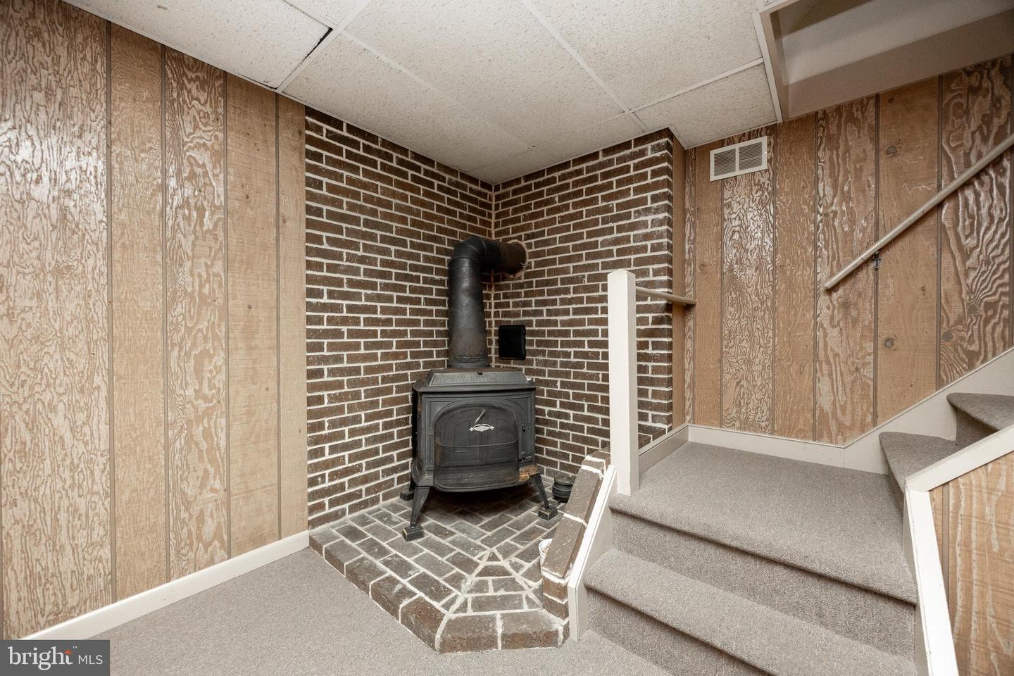 741 Cowpath Rd Property Photo 46