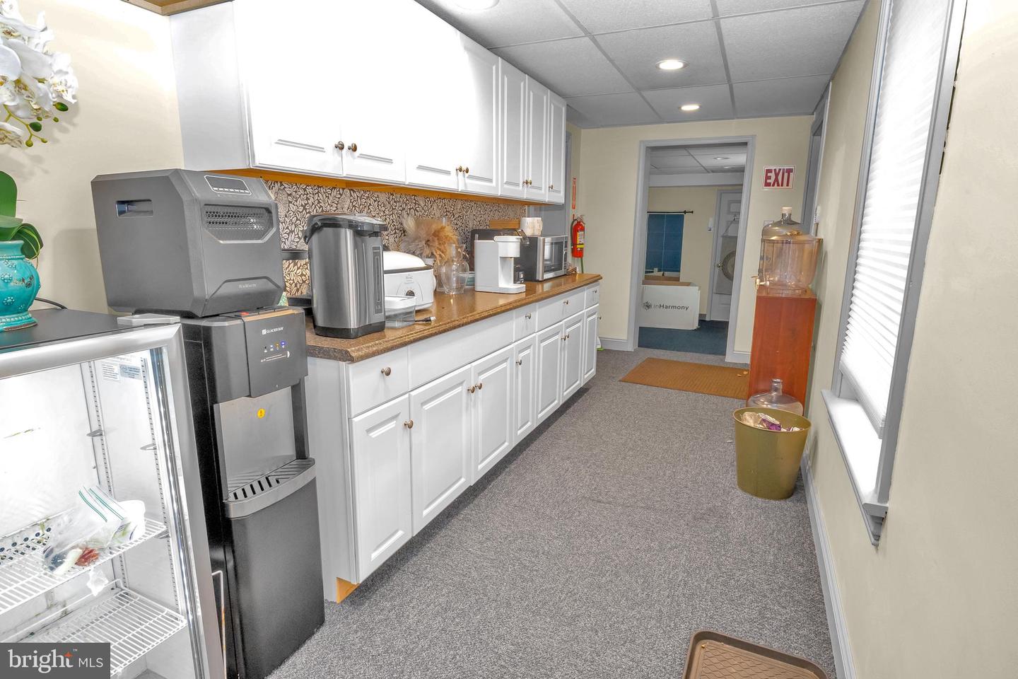 343 E High St Property Photo 11