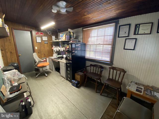 316 Penn St Property Photo 11