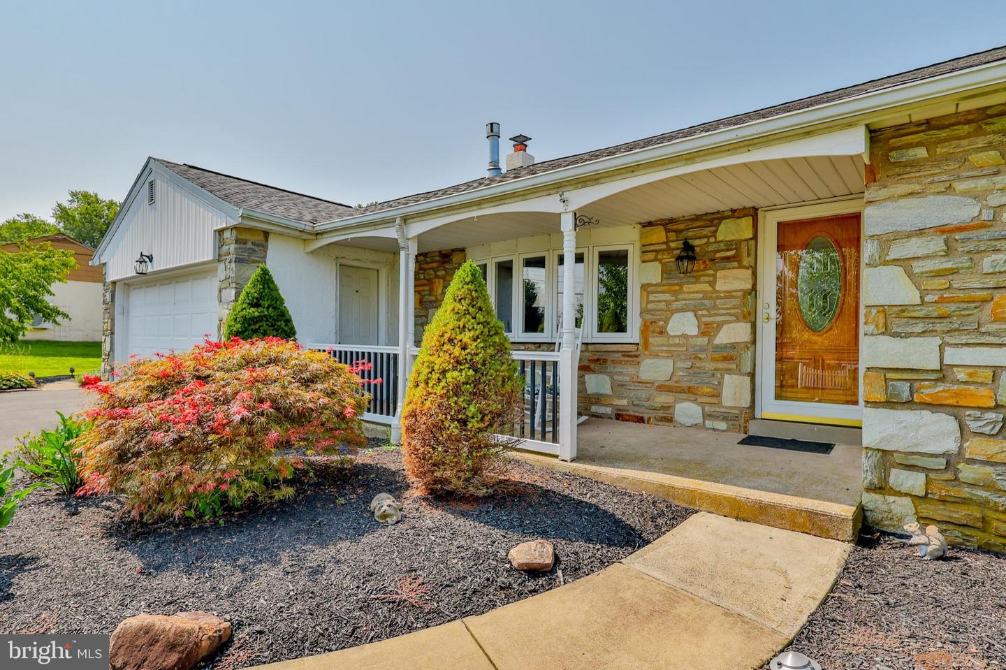 680 Allentown Rd Property Photo 4