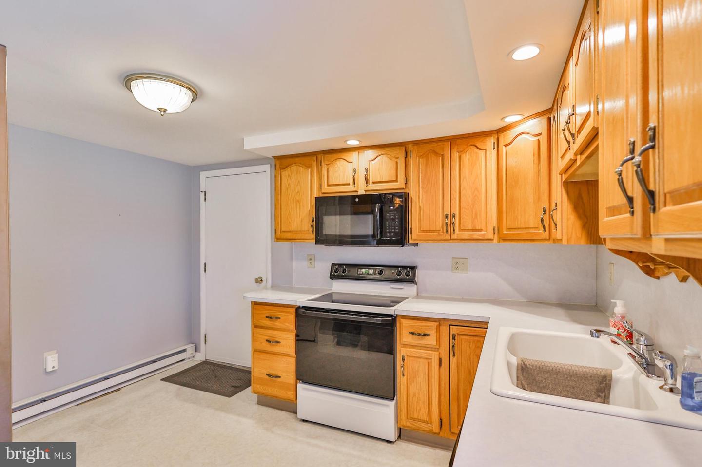 680 Allentown Rd Property Photo 11