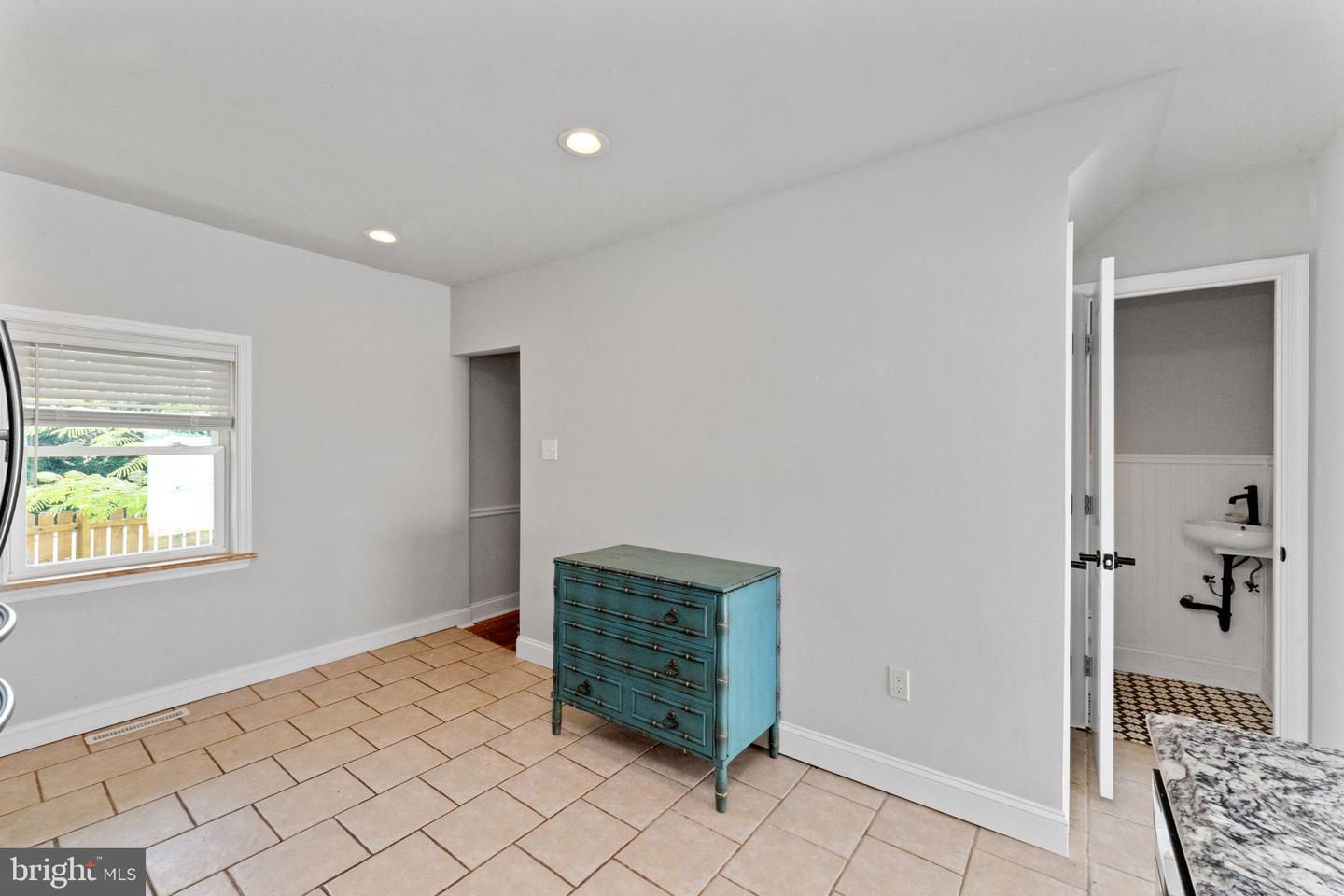 3227 Pennsylvania Ave Property Photo 7