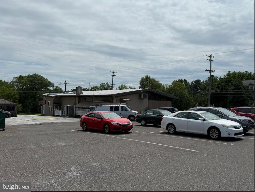 3801 And 3815 Ridge Pike Property Photo 5
