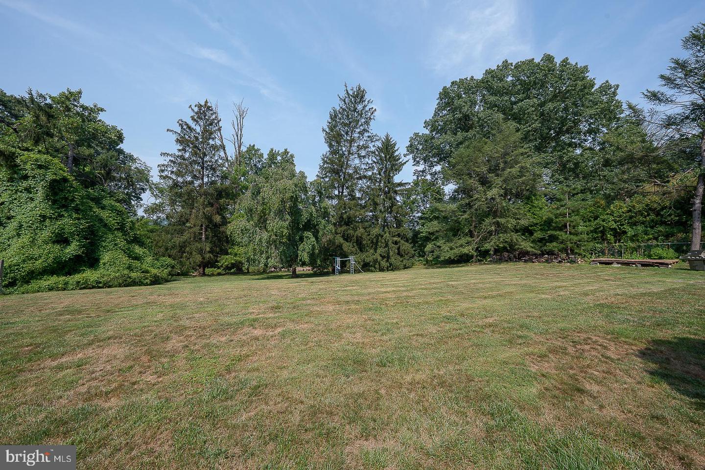 323 Hidden River Rd Property Photo 28