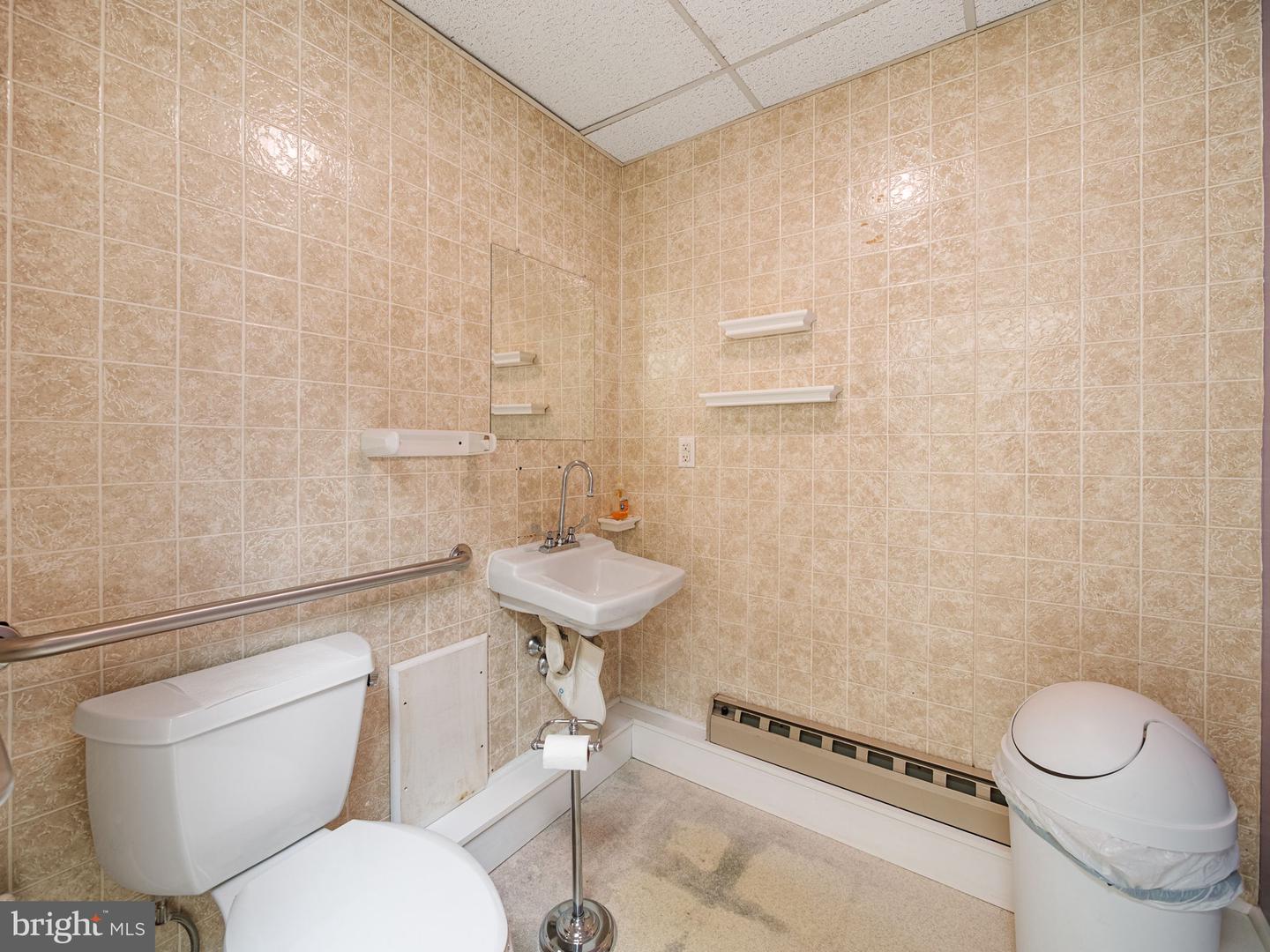 142 Shoemaker Rd #d Property Photo 17