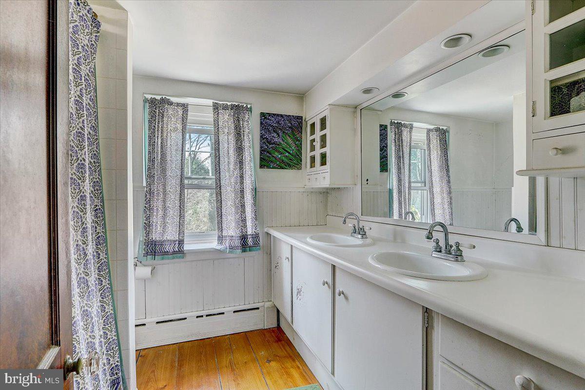 1525 Limekiln Pike Property Photo 23
