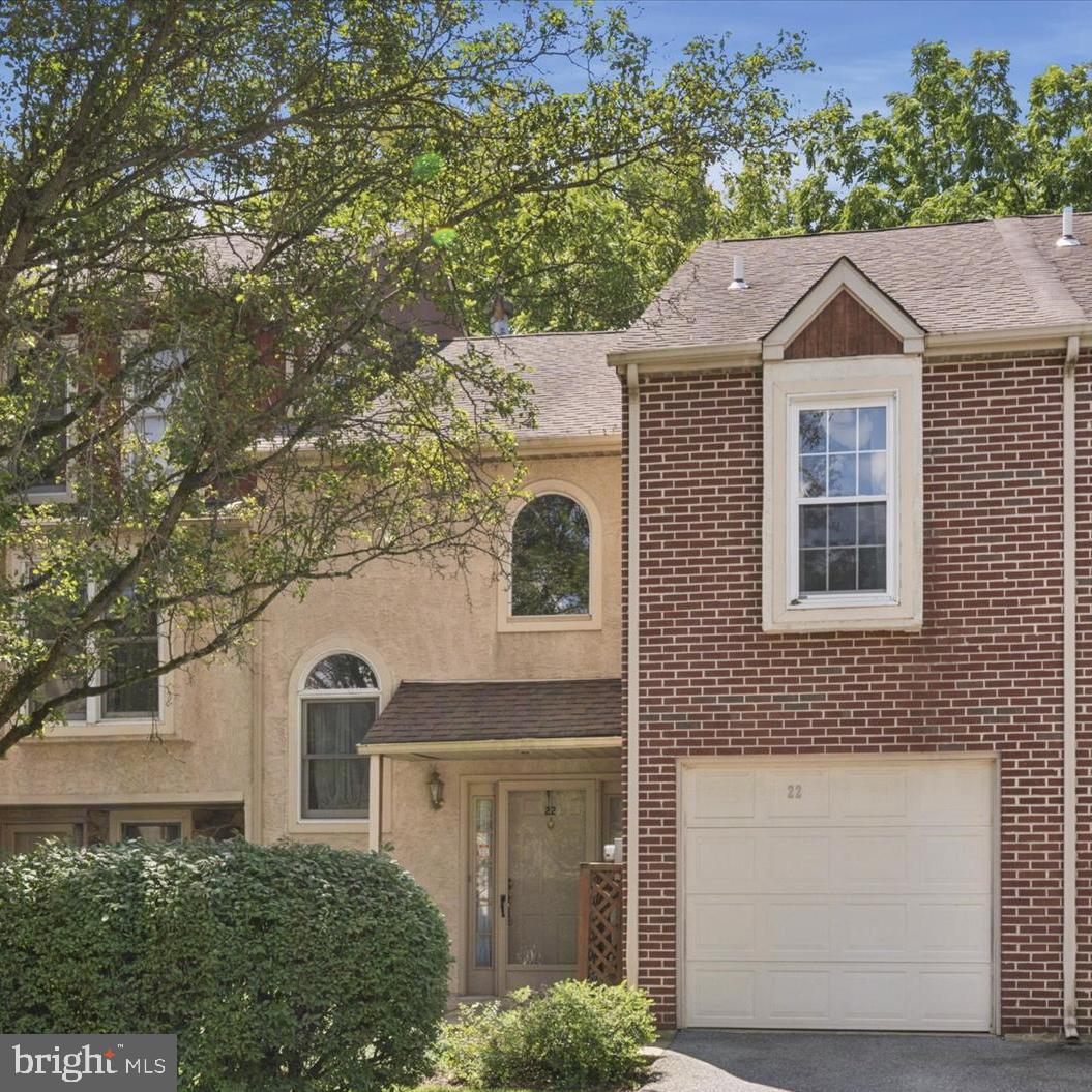 22 White Pine Ct Property Photo 1