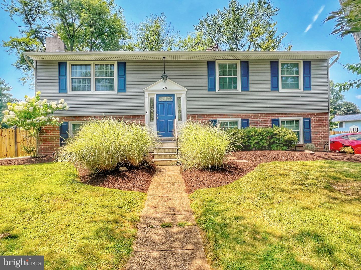 244 Grannery Ln Property Photo 1