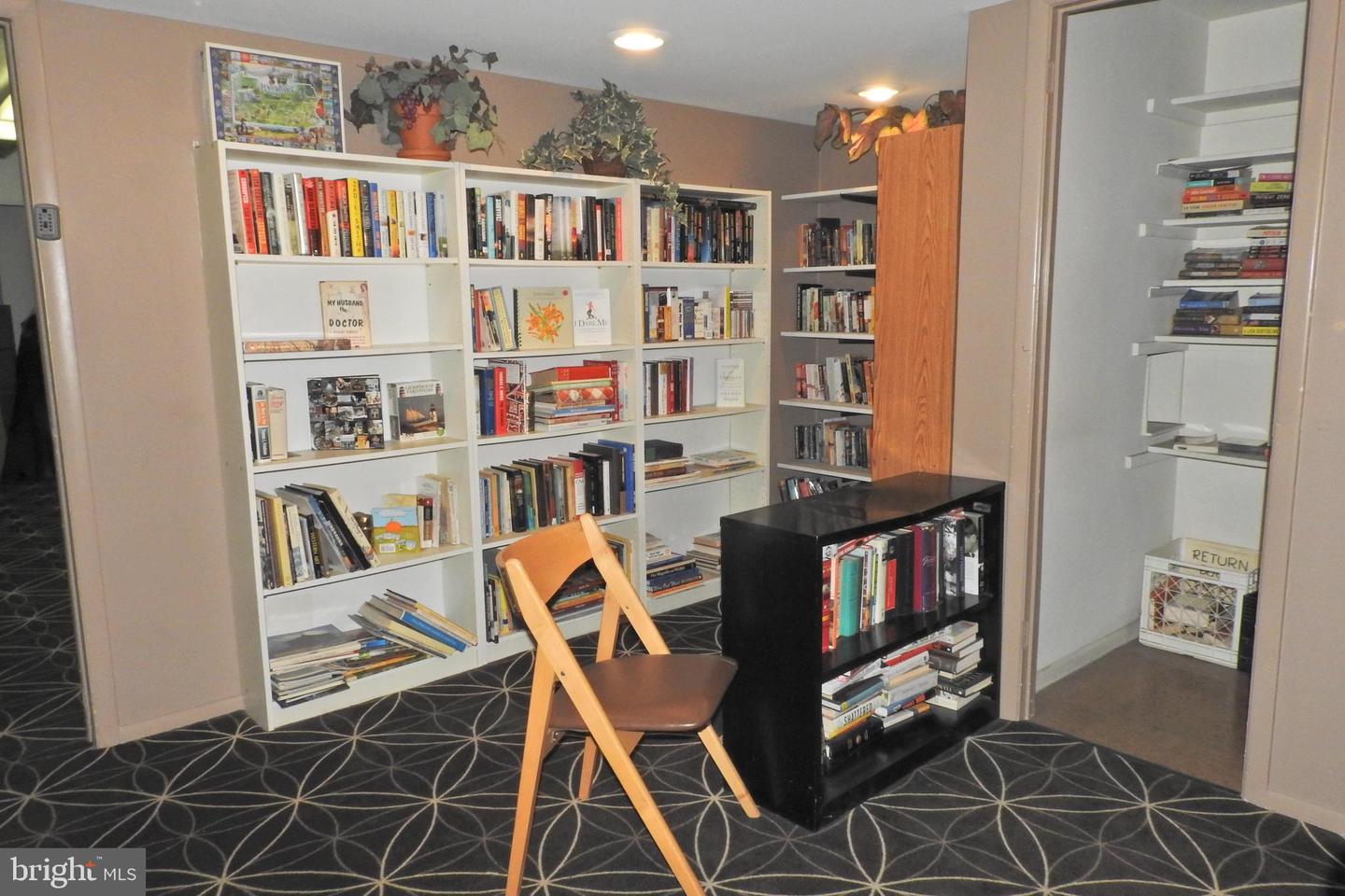 100 West Ave #407-s Property Photo 23