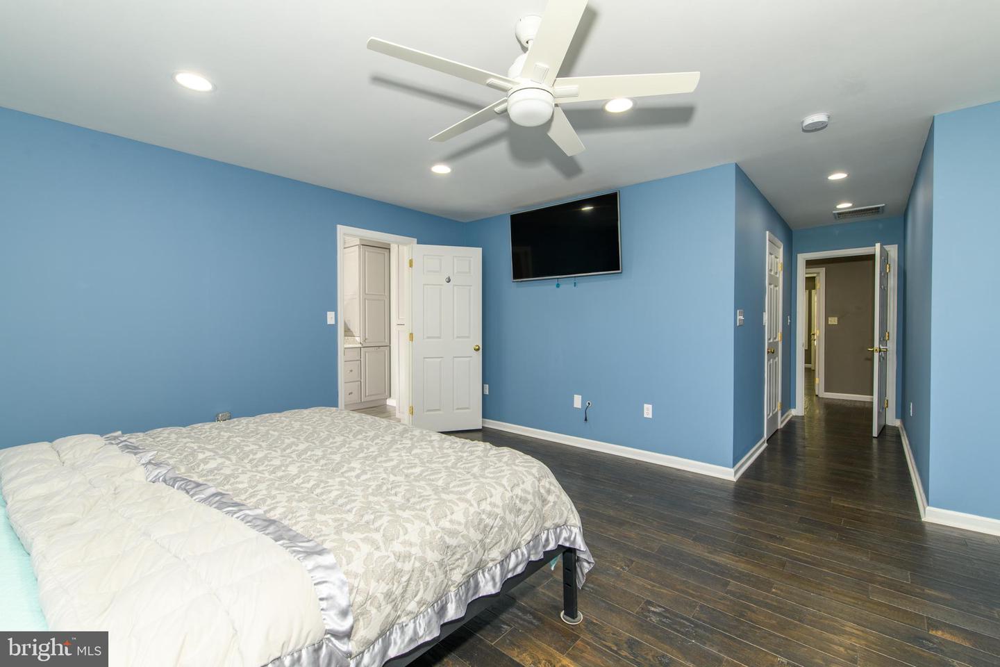 2100 Fox Hollow Ln Property Photo 62