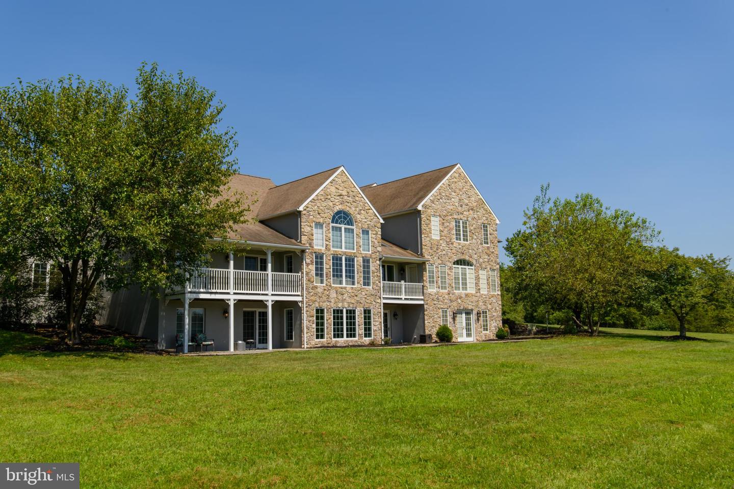 2100 Fox Hollow Ln Property Photo 87