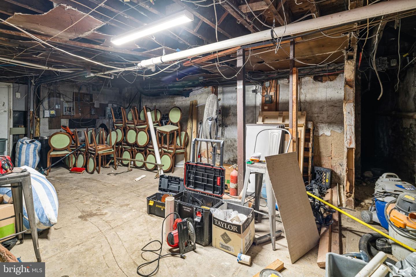 201 Jefferson St Property Photo 18