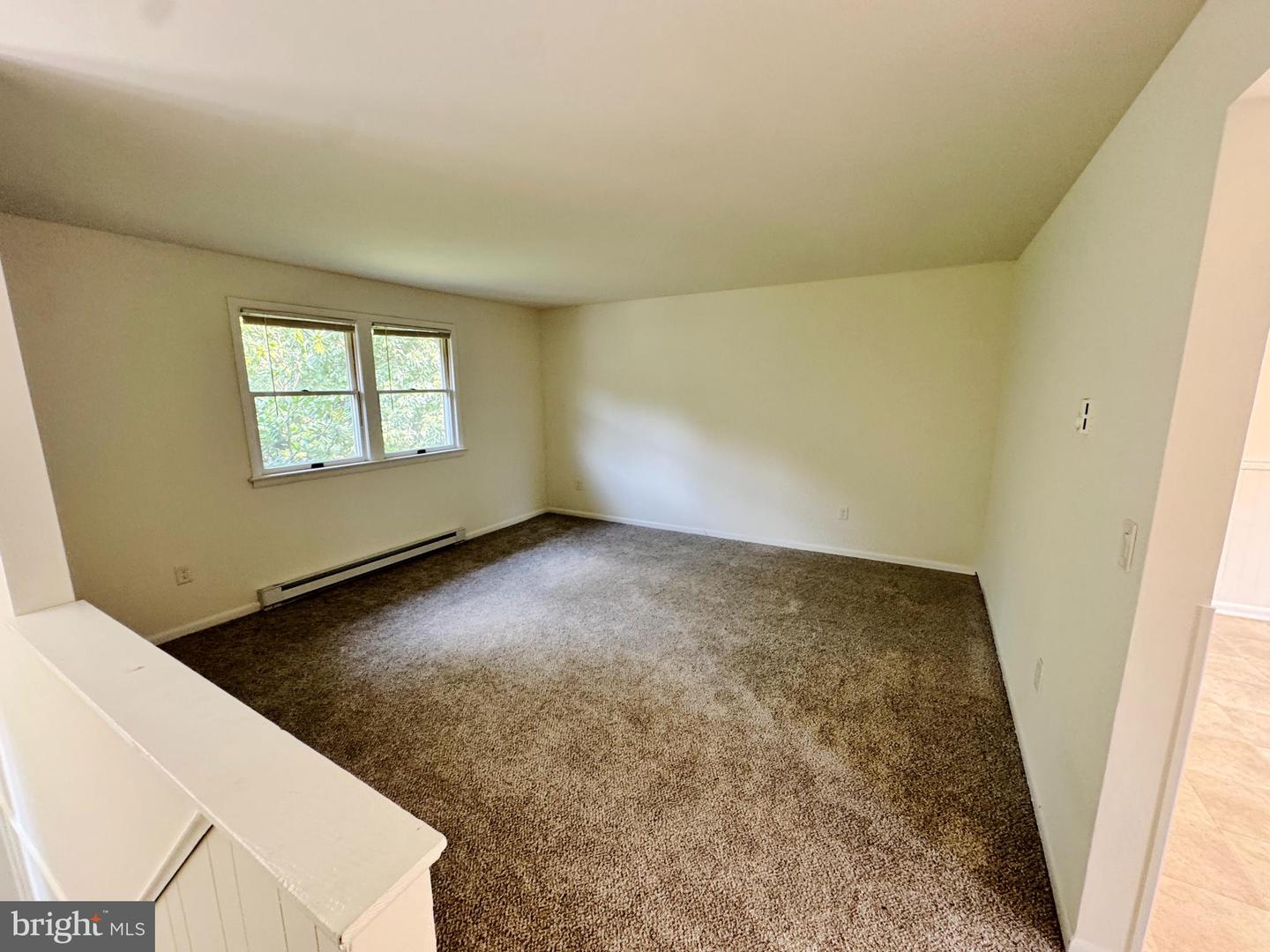 154 Niantic Rd Property Photo 13