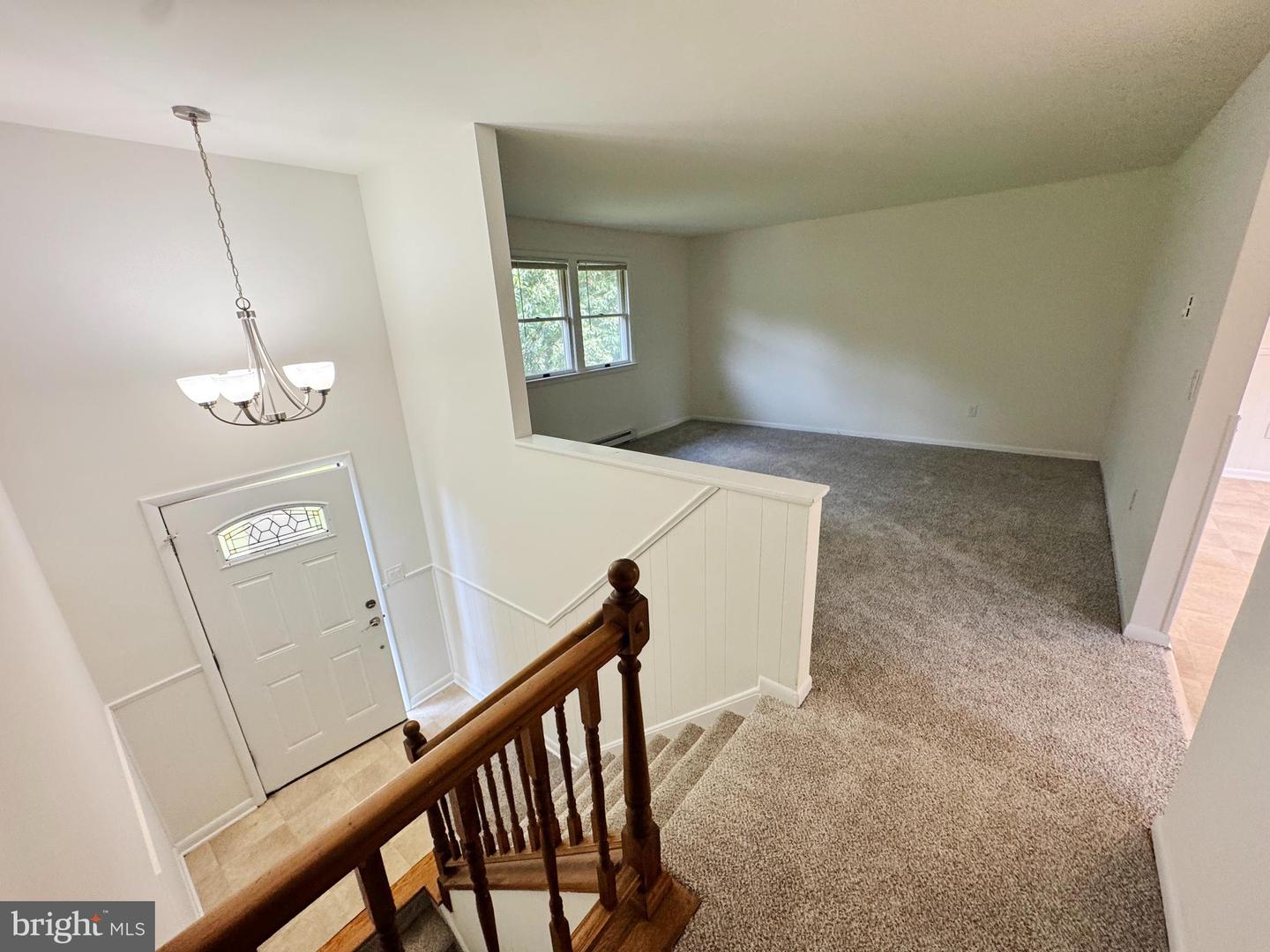 154 Niantic Rd Property Photo 14
