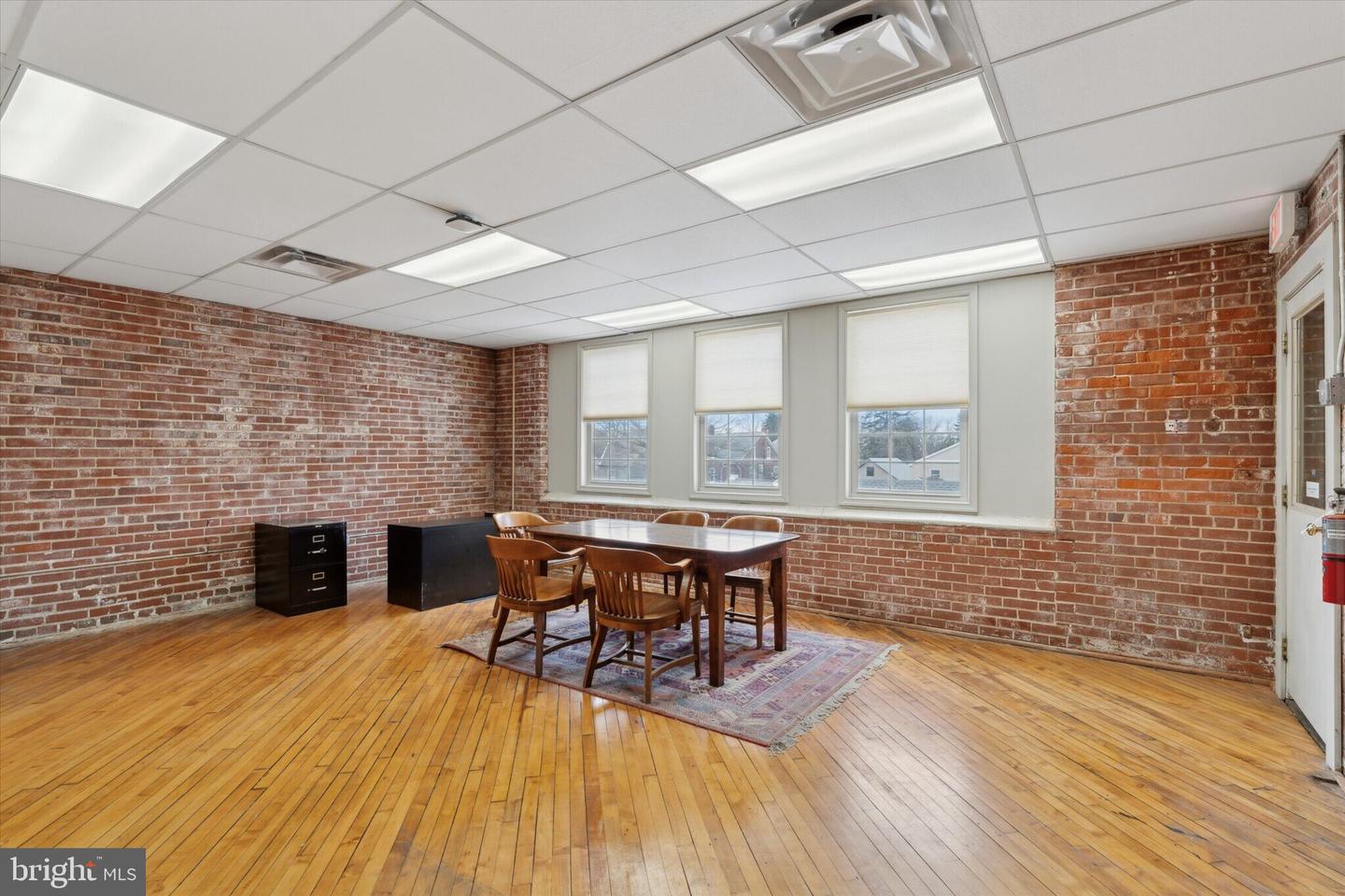 38 Green Street Property Photo 4