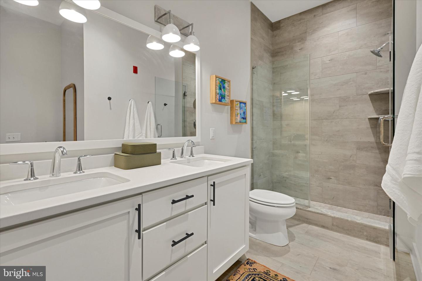 575 S Goddard Blvd #504 Property Photo 14