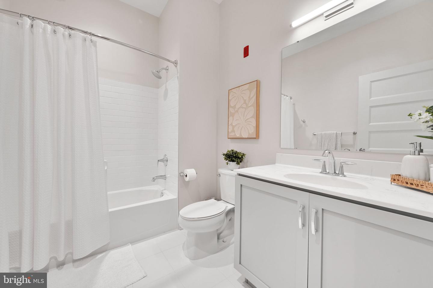 575 S Goddard Blvd #504 Property Photo 17