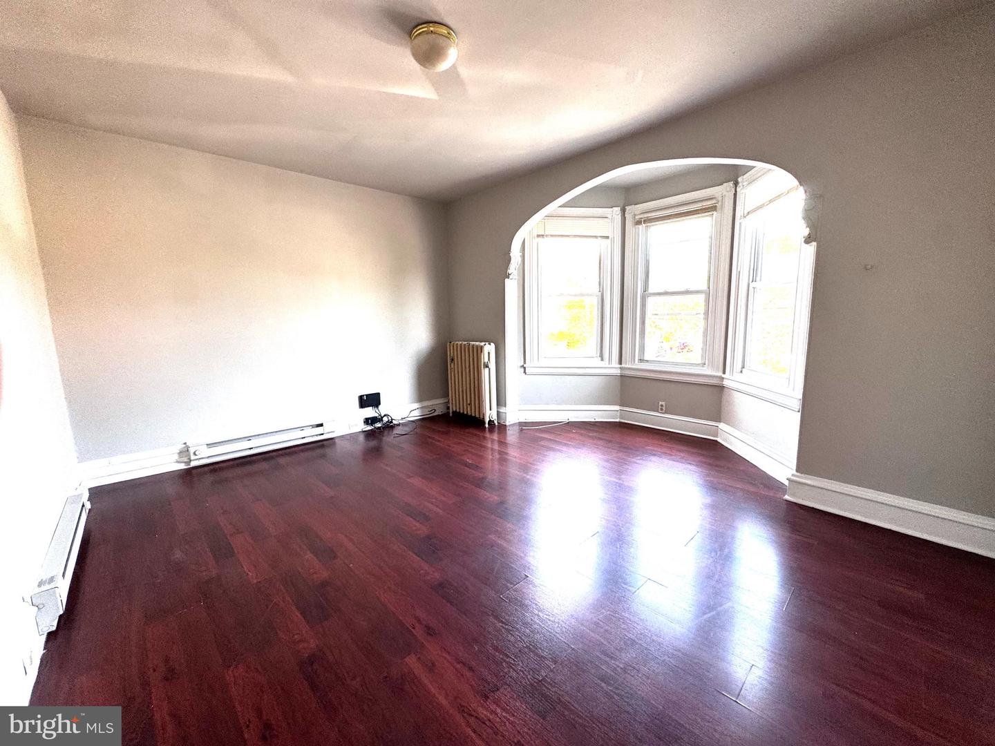 1404 Arch St Property Photo 4