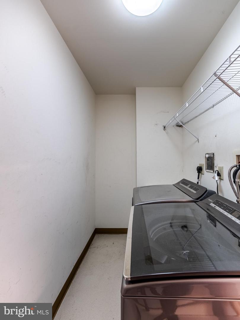 190 Presidential Blvd #413 Property Photo 14