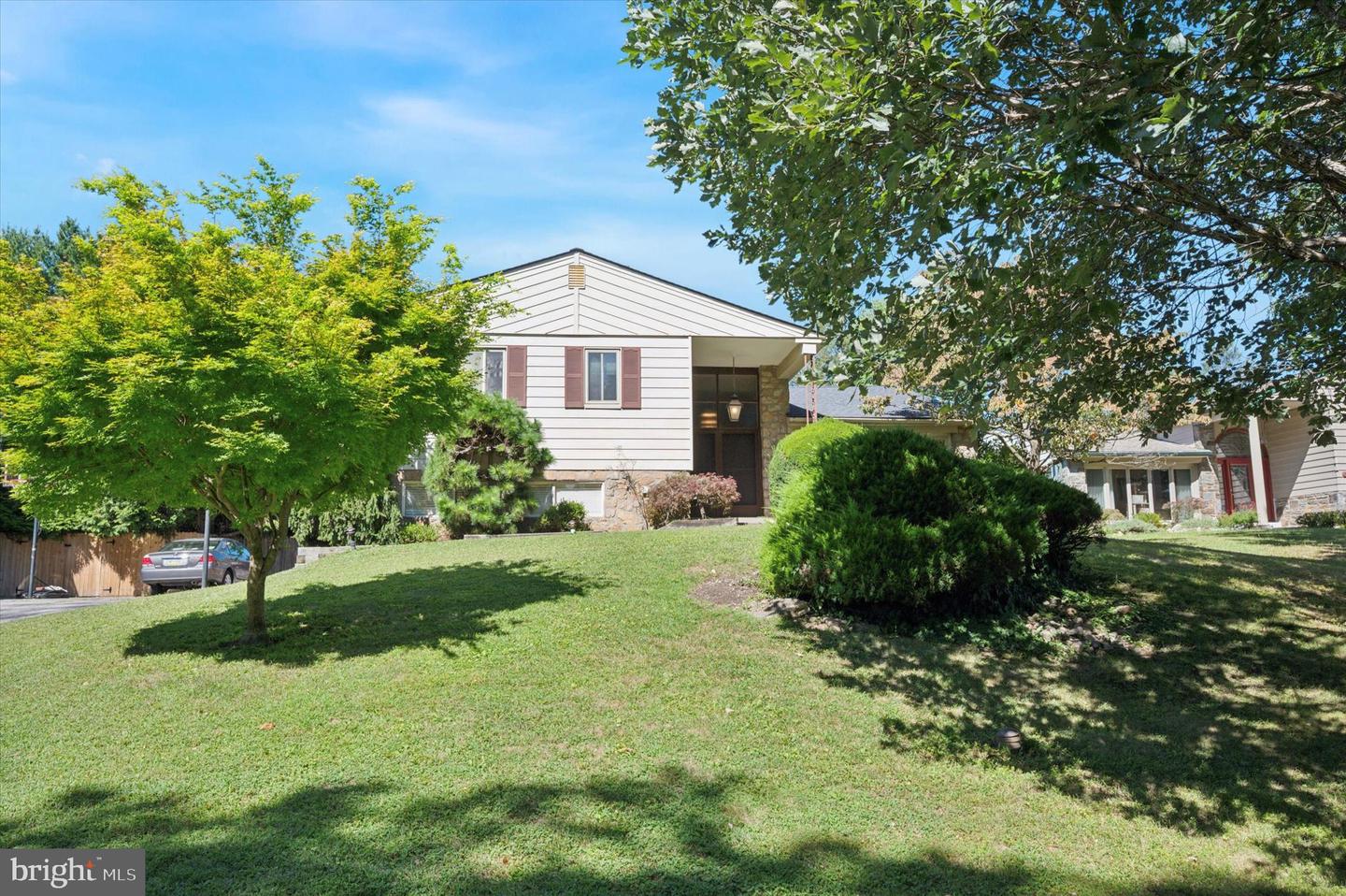 1200 Gainsboro Rd Property Photo 1