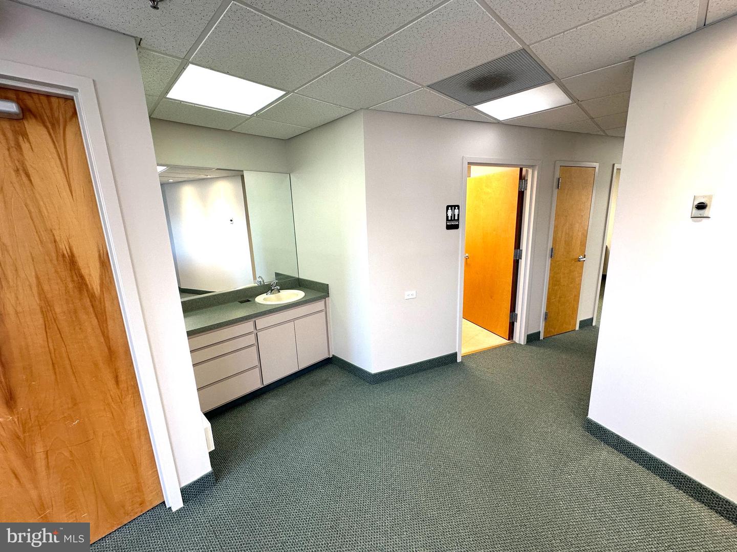 460 Lewis Rd #202 Property Photo 8
