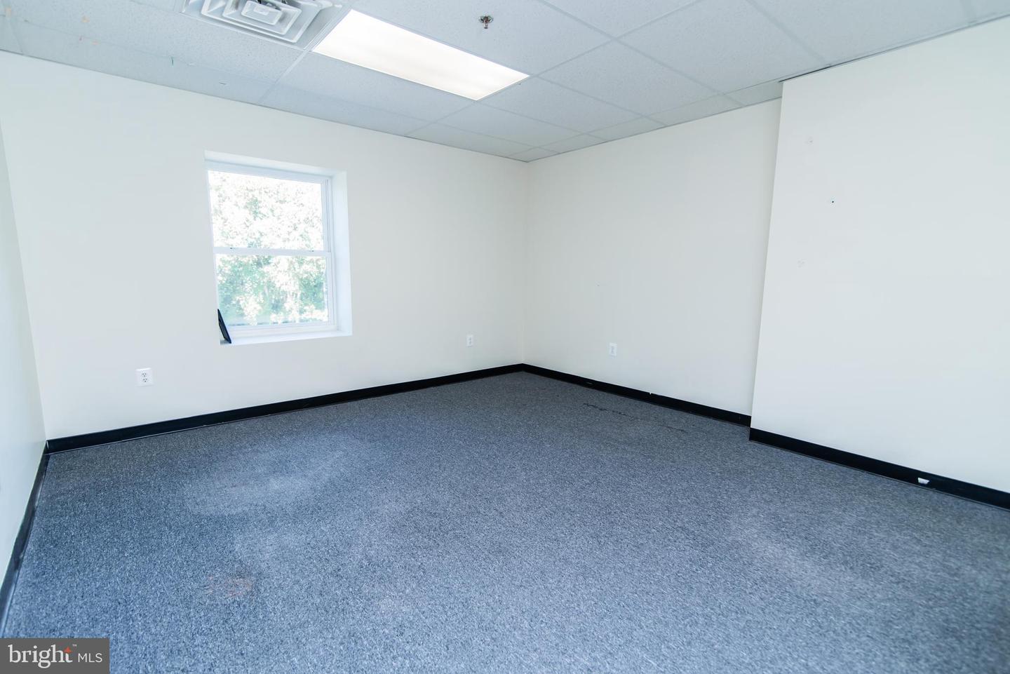 2935 Byberry Rd Property Photo 17