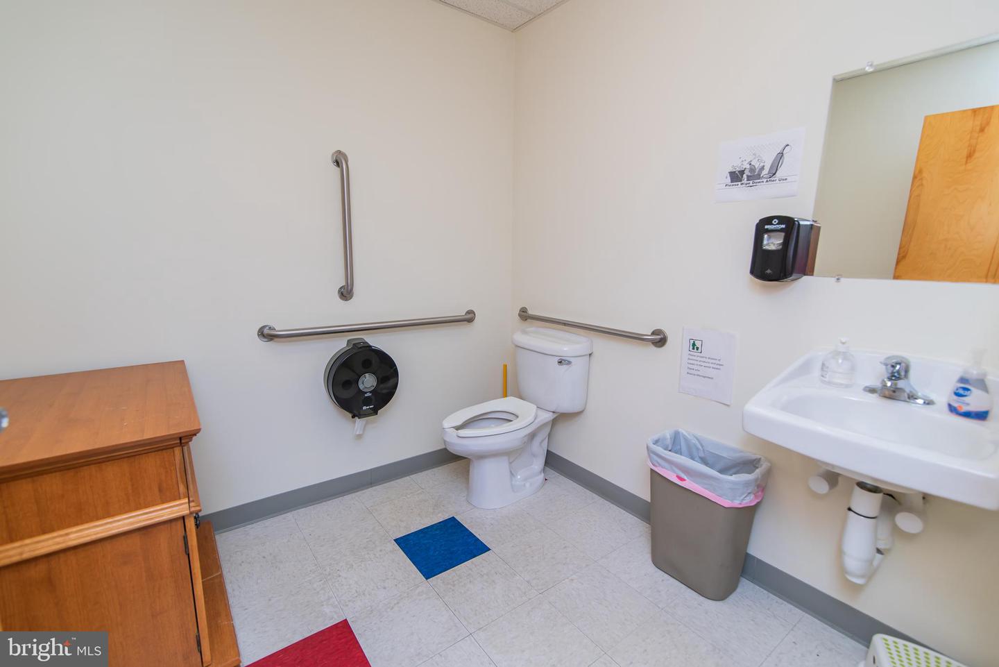 2935 Byberry Rd Property Photo 35