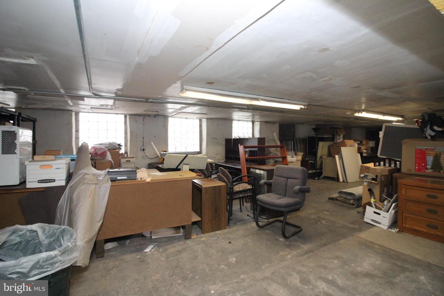21 E Lincoln Ave Property Photo 52