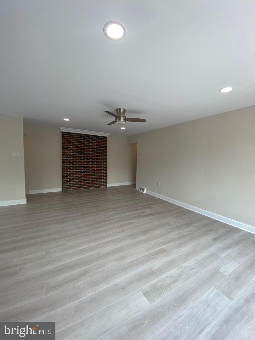 1207 County Line Rd #2nd Floor Property Photo 3