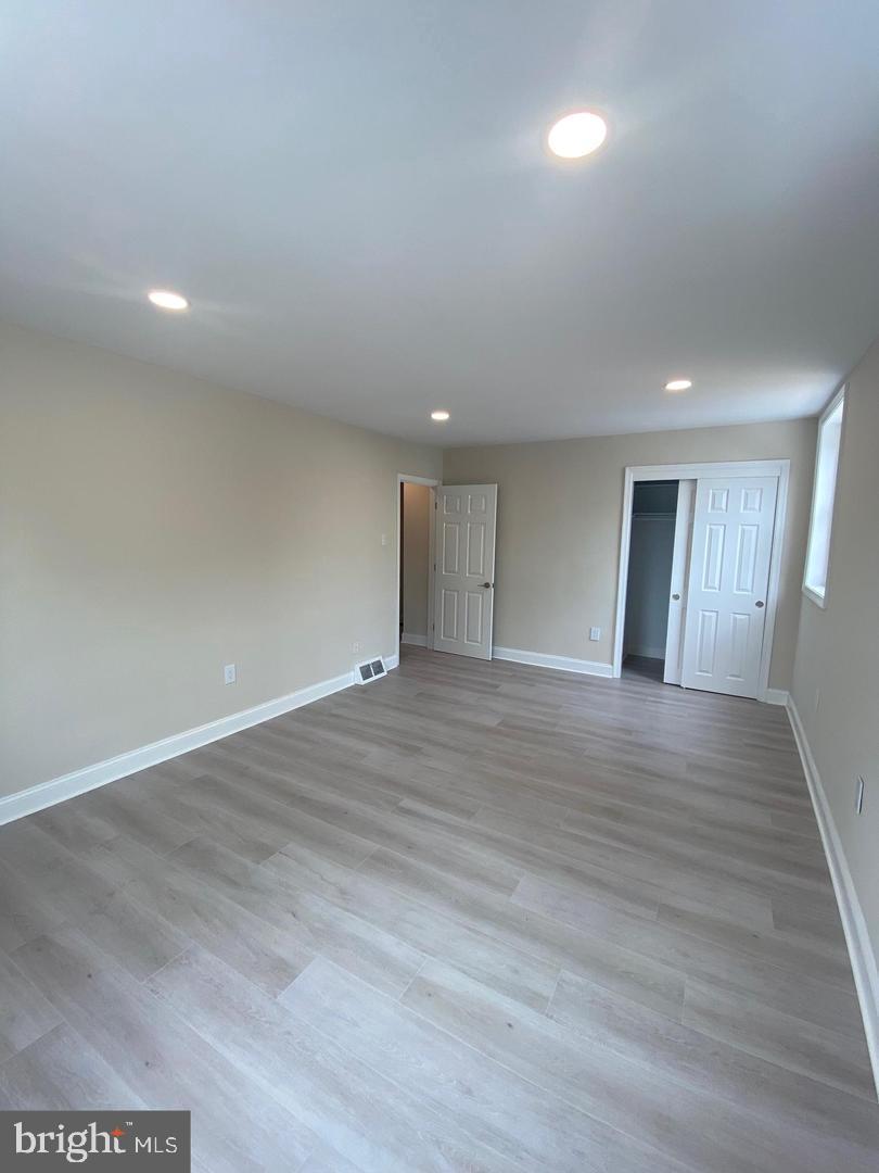 1207 County Line Rd #2nd Floor Property Photo 12