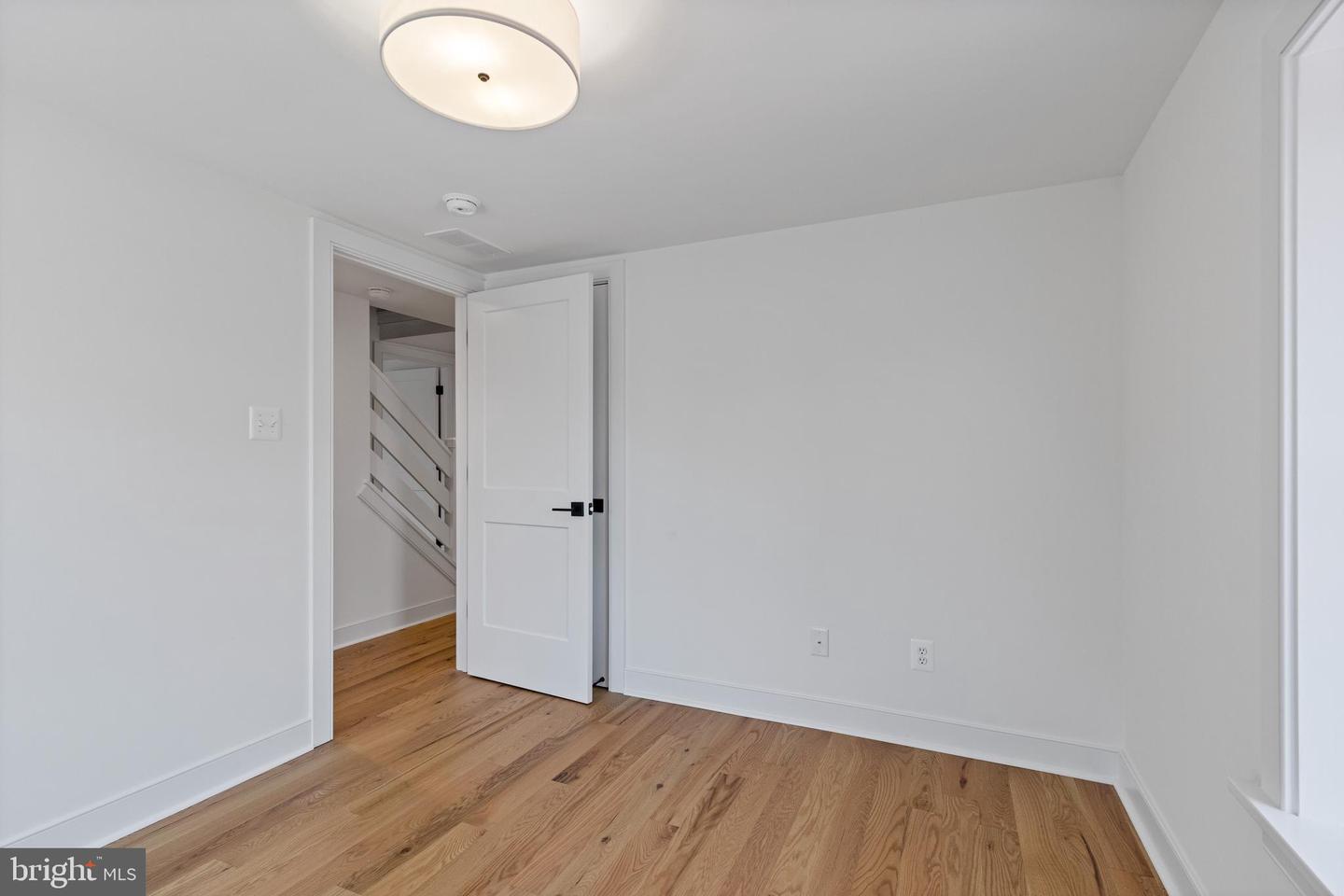 430 Asha Way Property Photo 40