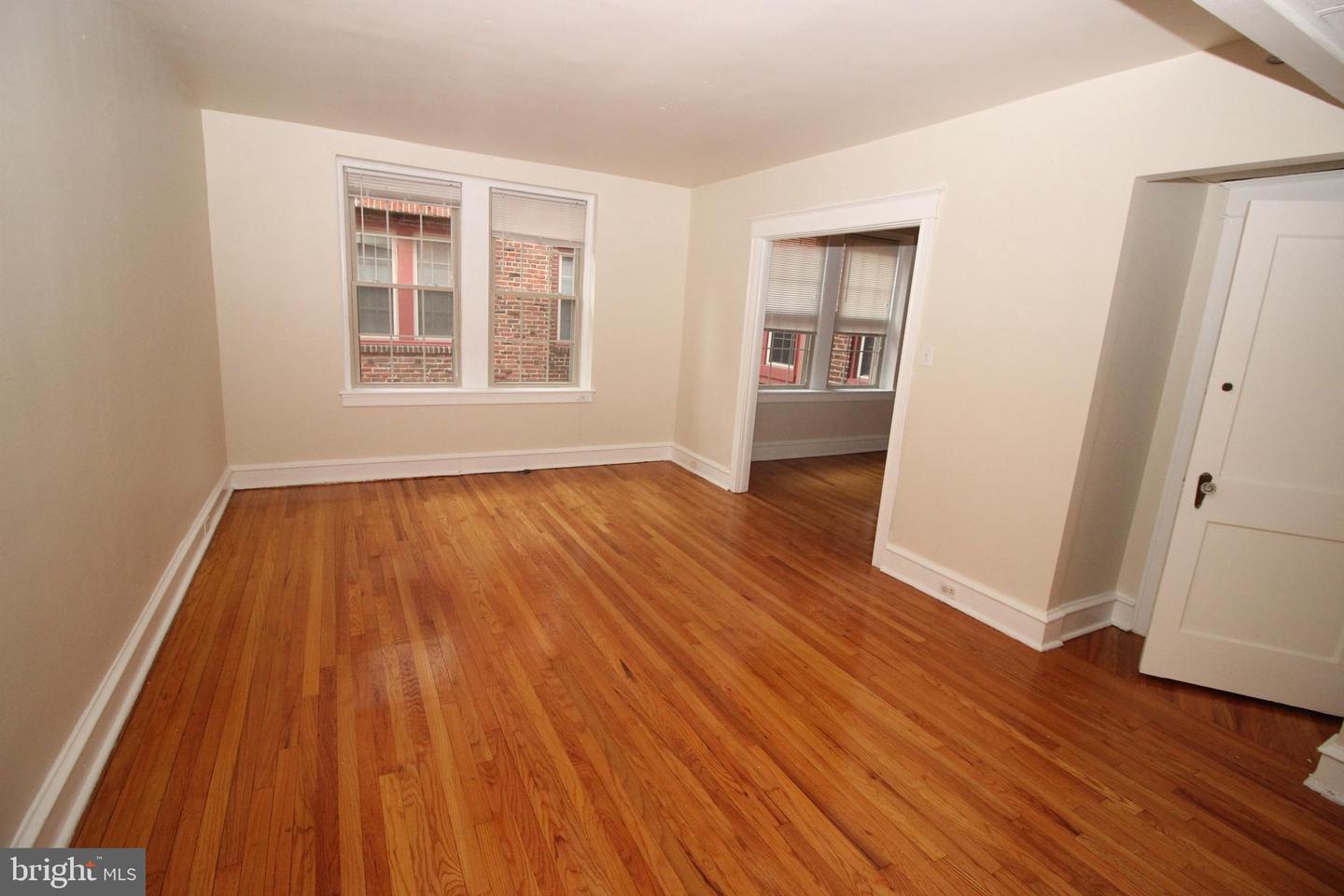 7876 Spring Ave #3fl Property Photo 6