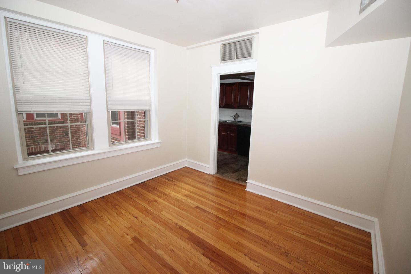 7876 Spring Ave #3fl Property Photo 9