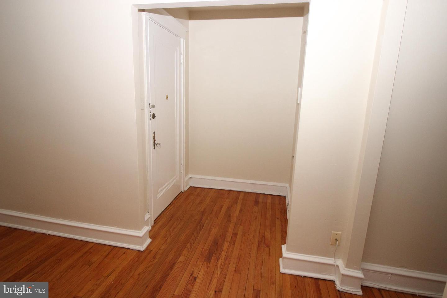 7876 Spring Ave #3fl Property Photo 15