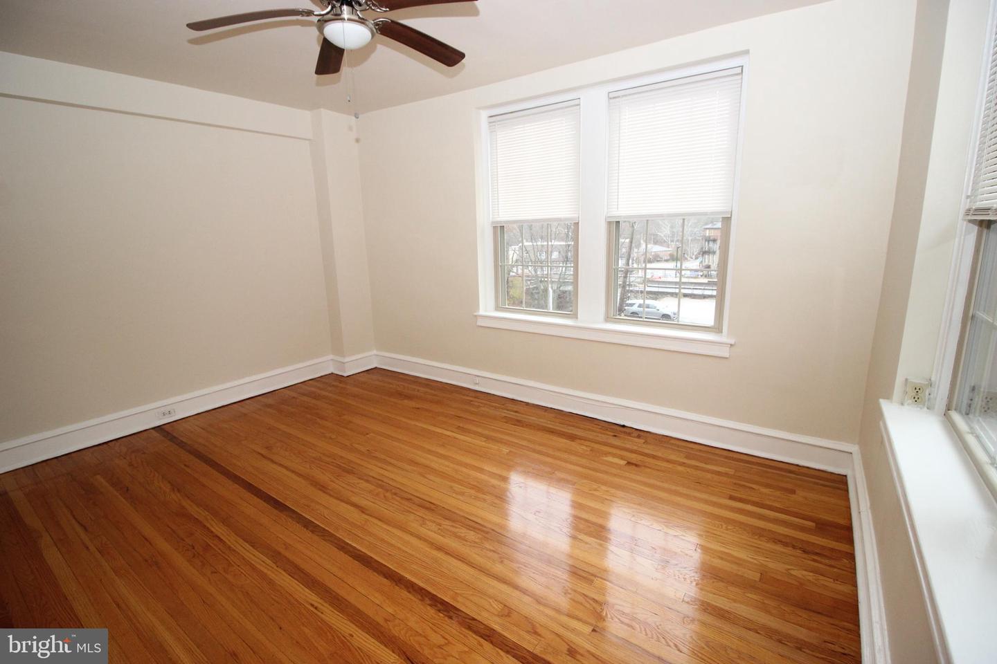 7876 Spring Ave #3fl Property Photo 17