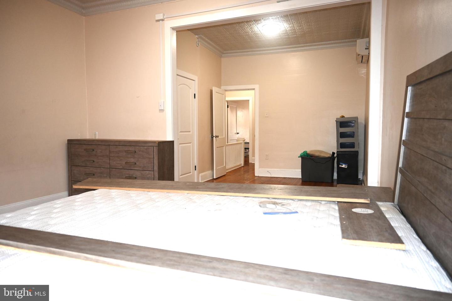 254 E Main St Property Photo 23