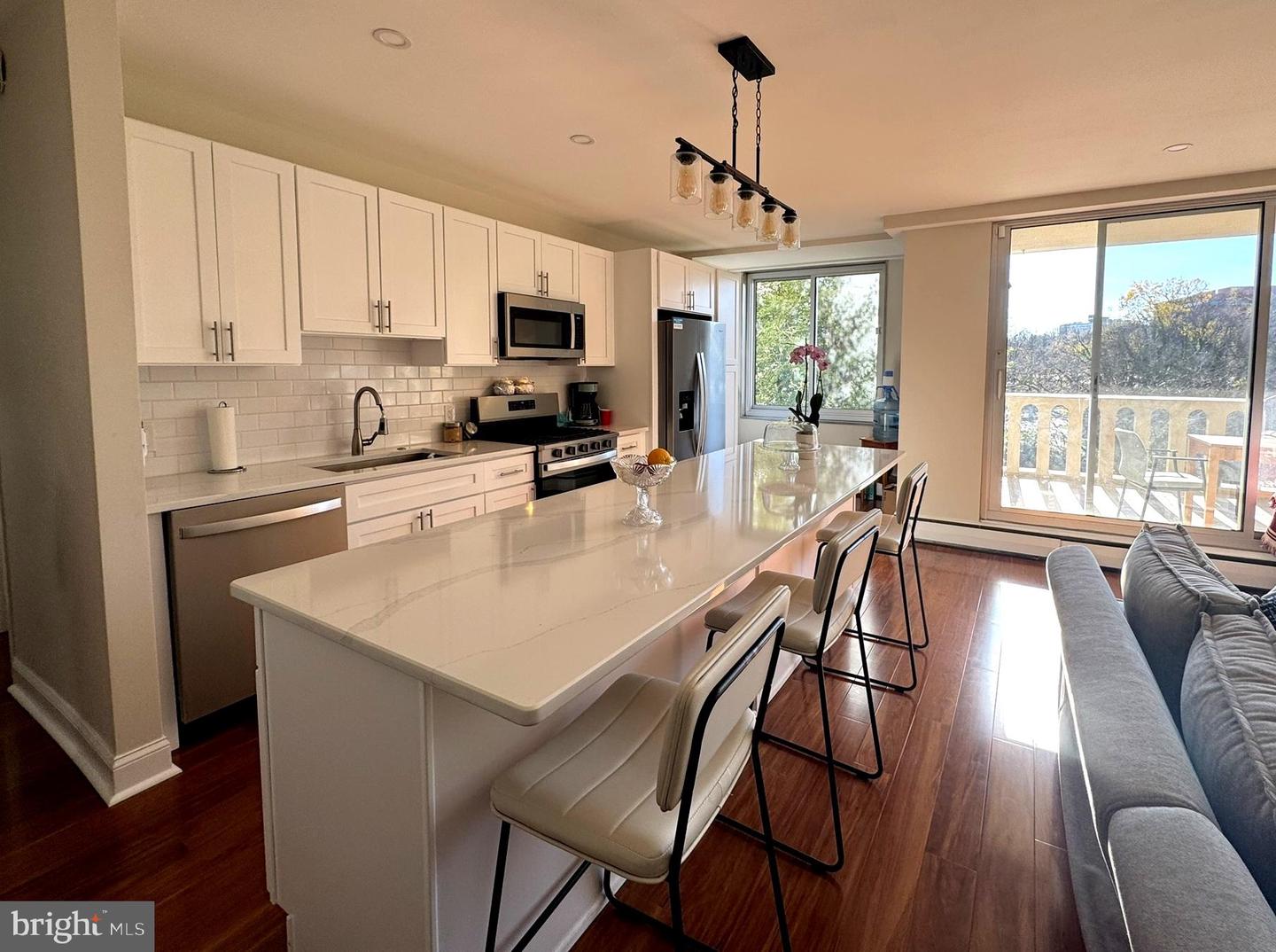 191 Presidential Blvd #r-524 Property Photo 15