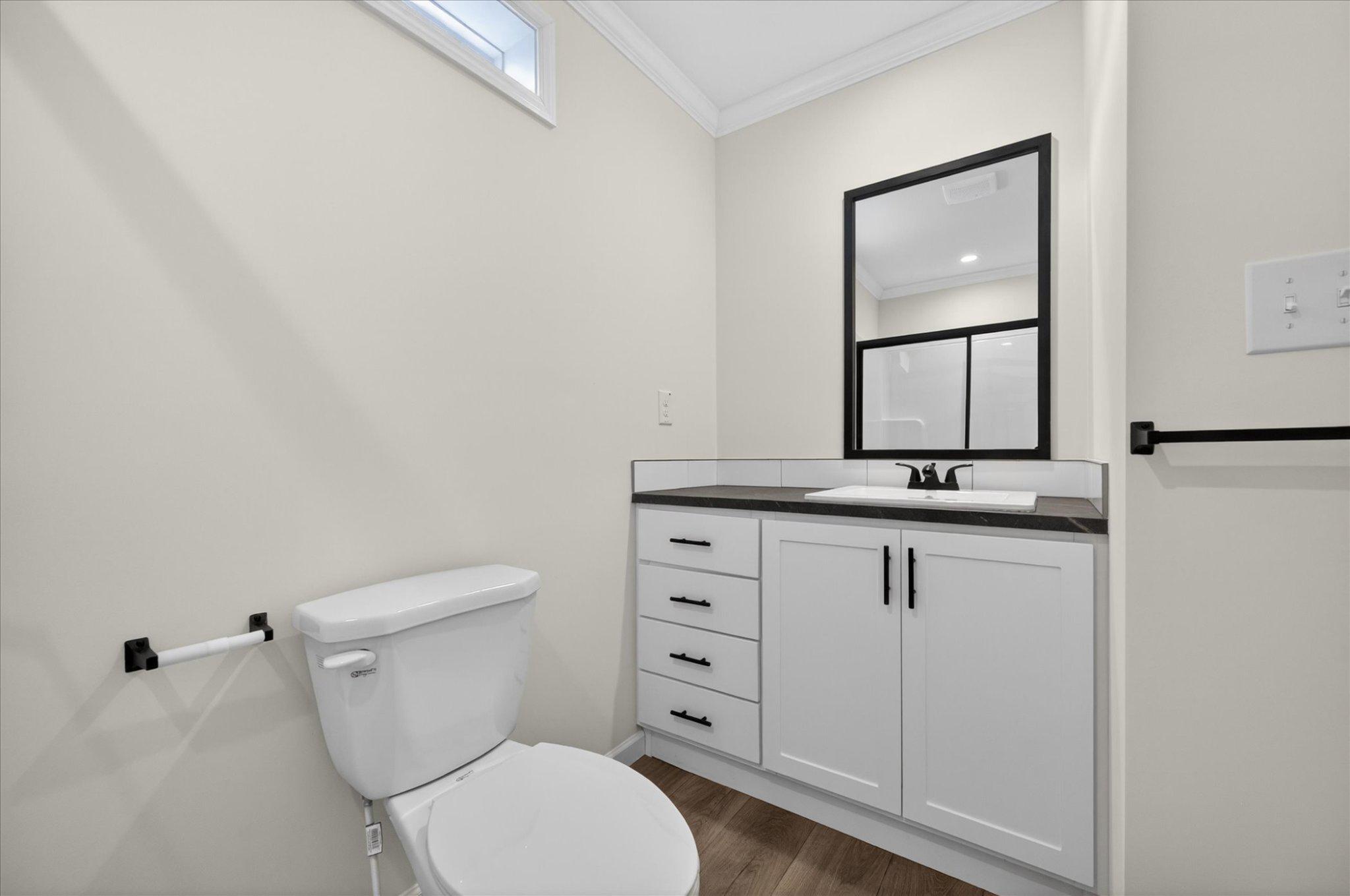 46 Center Ct Property Photo 20