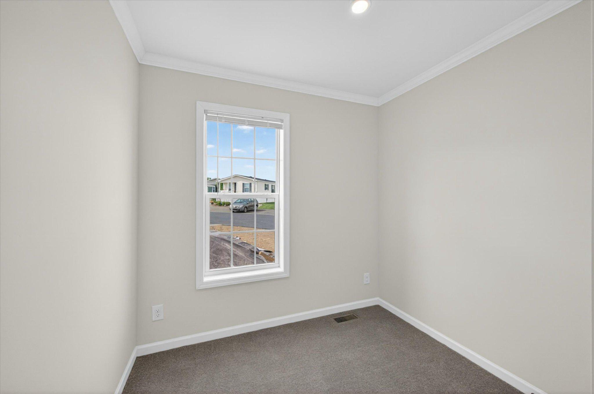 46 Center Ct Property Photo 22