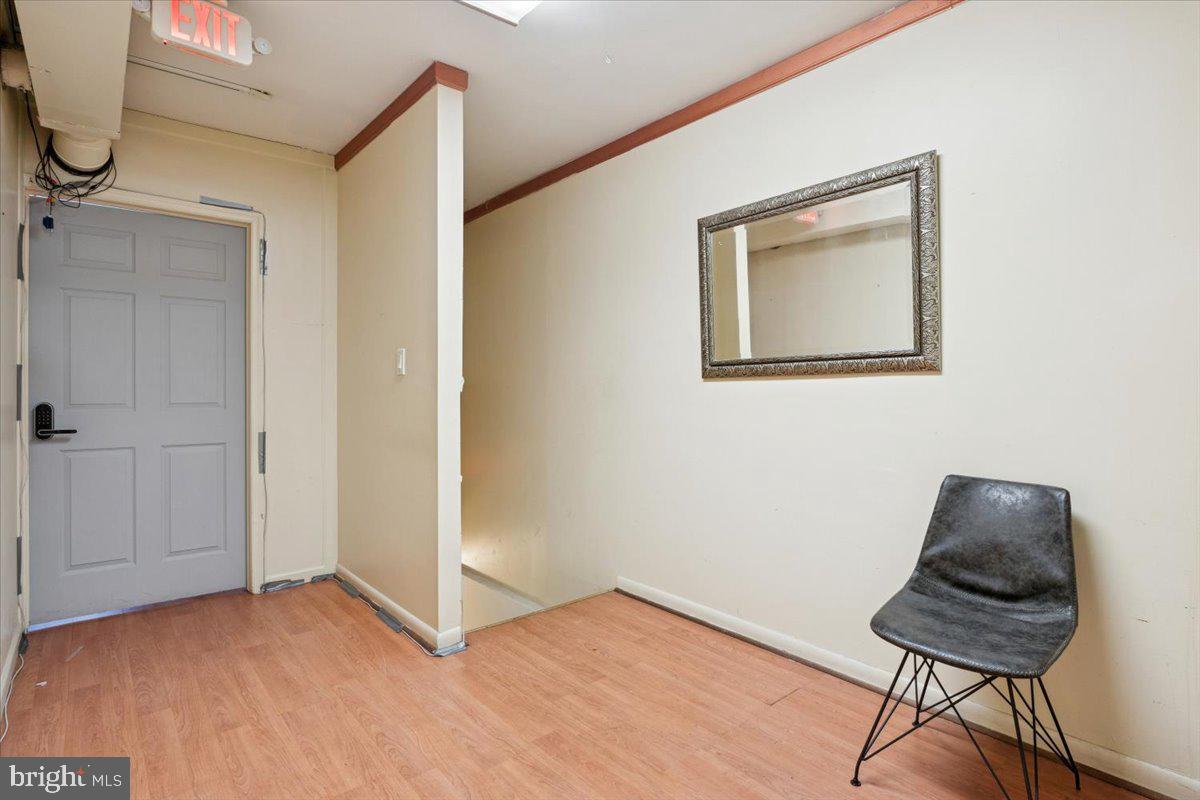 350 Montgomery Ave Property Photo 14