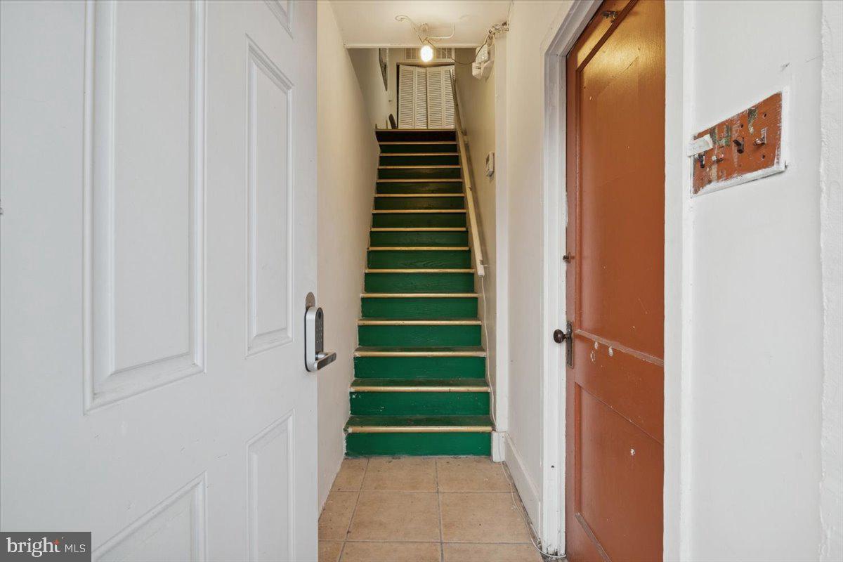 350 Montgomery Ave Property Photo 15